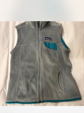 Patagonia Gray Fleece Vest with Teal Trim
